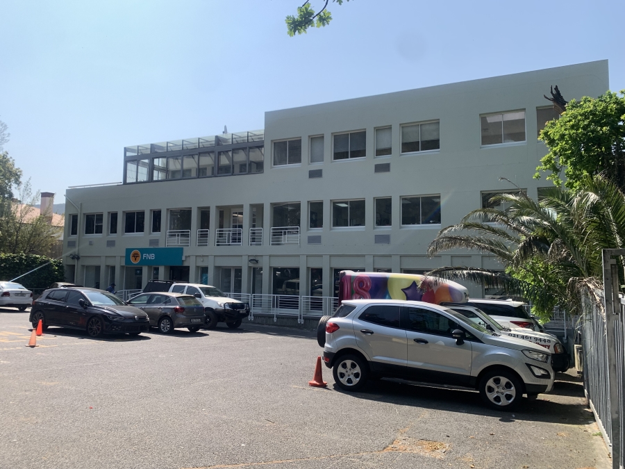 To Let commercial Property for Rent in Gardens Western Cape